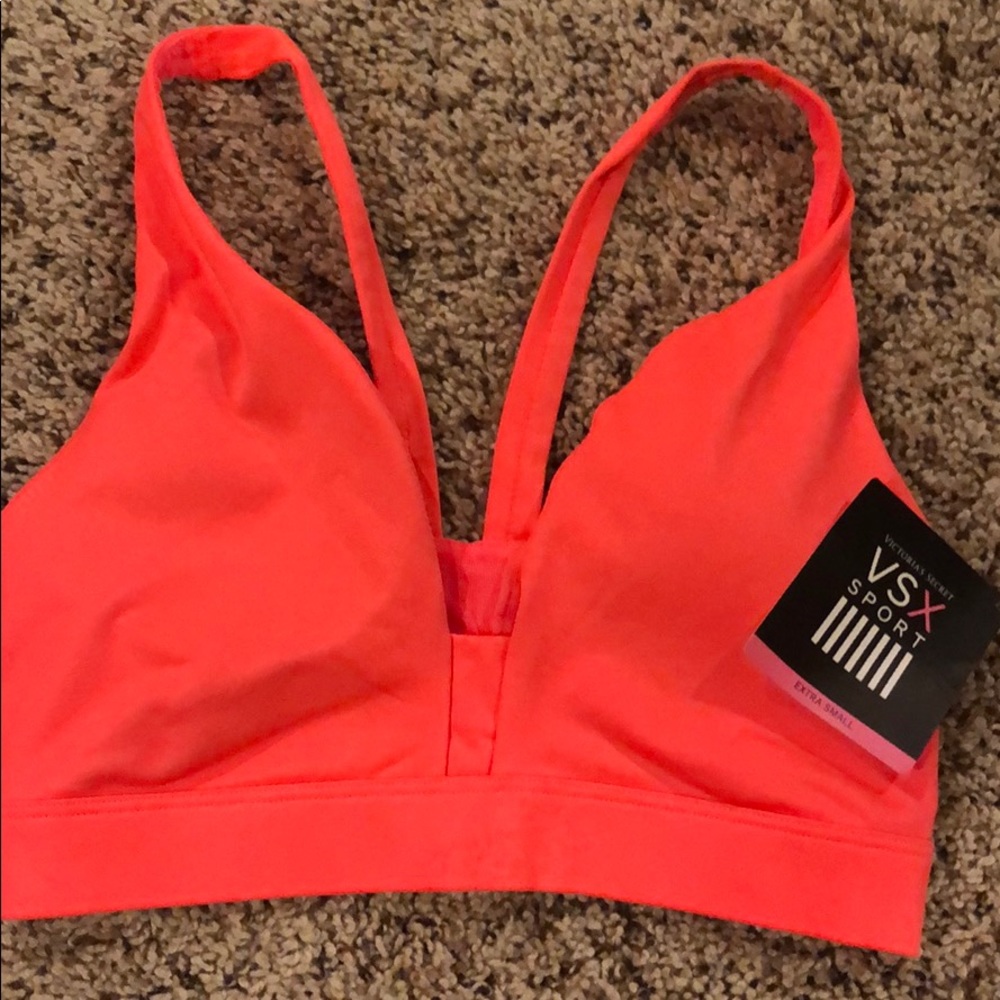 NWT: VSX Sports Bra